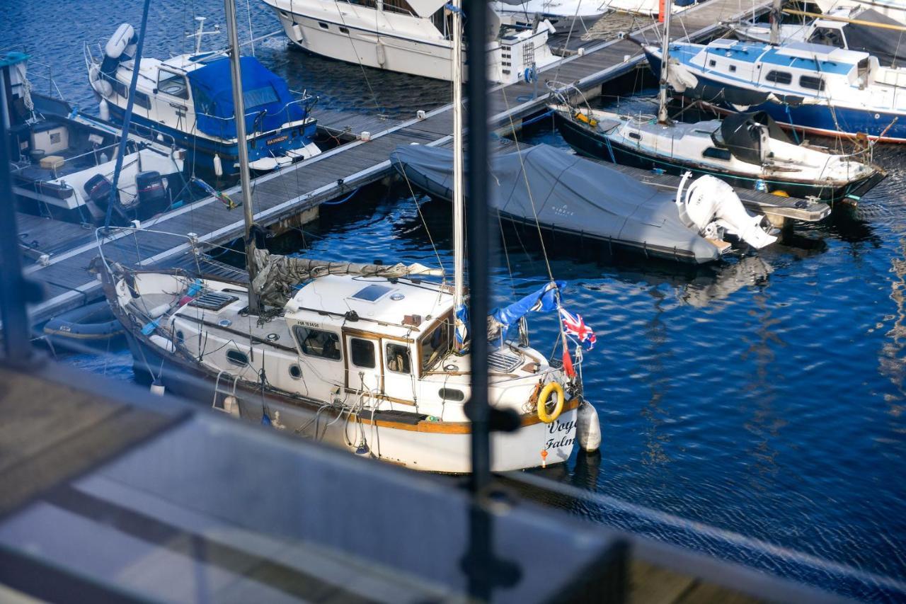 Just Stay Wales - Meridian Wharf, Marina View - 2 Bed Apartment Swansea Exterior photo
